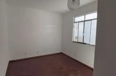 Apartamento com 1 quarto para alugar na avenida prefeito telesforo cândido de rezende, 411, centro, conselheiro lafaiete por r$ 1.100