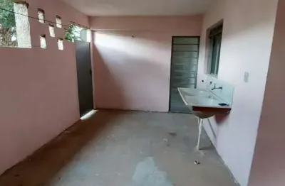 Casa em condomínio fechado com 2 quartos para alugar na rua victor eduardo purri da silva, 745, são joão, conselheiro lafaiete por r$ 800