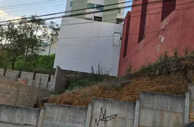 Terreno em condomínio fechado à venda na rua melvin jones, 45, campo alegre, conselheiro lafaiete por r$ 370.000