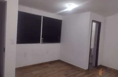 Sala comercial para alugar no campo alegre, conselheiro lafaiete  por r$ 500