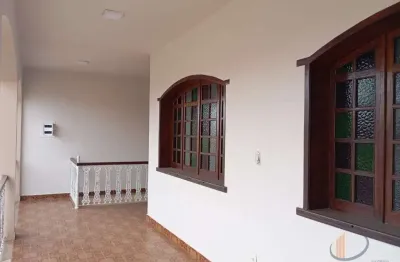 Casa em condomínio fechado com 4 quartos para alugar no centro, conselheiro lafaiete  por r$ 2.800