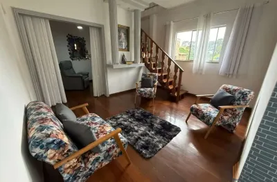 Casa com 3 quartos à venda no São Dimas, Conselheiro Lafaiete  por R$ 350.000