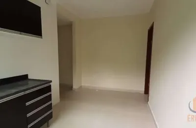 Casa com 2 quartos para alugar no Arcádia, Conselheiro Lafaiete  por R$ 1.550