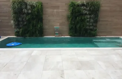 Oportunidade única sobrado alto padrão recém reformado com 413m² de terreno e 500m² a/const.  finíssimo acabamento piscina aquecida pub  aquecimento solar !