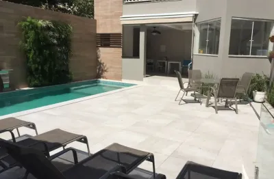 Oportunidade única sobrado alto padrão recém reformado com 413m² de terreno e 500m² a/const.  finíssimo acabamento piscina aquecida pub  aquecimento solar !