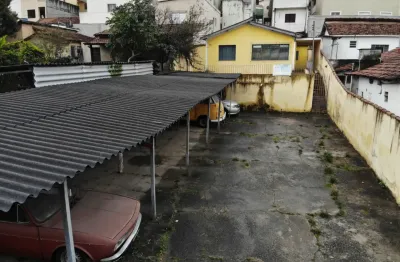 Oportunidade única para investir ! terreno 10x37  370m2 com  projeto aprovado em excelente localização próximo a vários comércios.