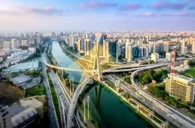 Atenção investidor prédio de esquina á venda 25 de março polo comercial de são paulo !