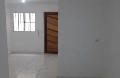 Casa nova em condomínio parada inglesa localização de fácil acesso