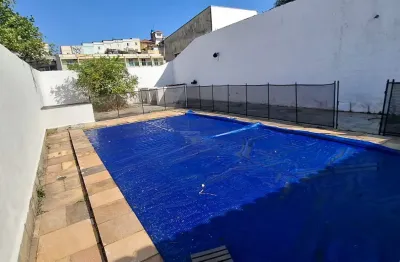 Casa terrea assobradada com 200m2 de construção , no mandaqui a 250m da avenida engenheiro caetano alvares