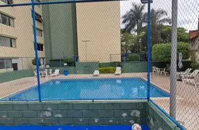 Apartamento p/ modernizar amplo 50m² próximo a panetteria zn prédio arborizado com lazer  fácil acesso à marginal !