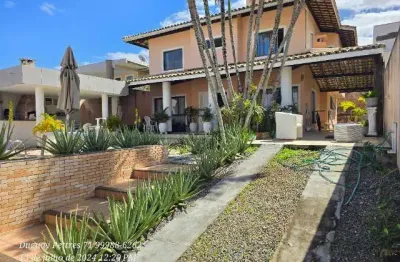 Casa em condomínio fechado com 4 quartos à venda na rua papagaio, 338, pitangueiras, lauro de freitas por r$ 1.800.000