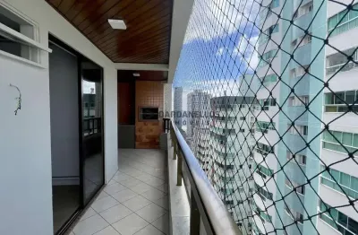 Apartamento a venda com churrasqueira a carvão a 3 minutos do mar com 3 quartos