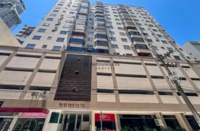 Apartamento com 03 Quartos, sendo 02 suítes, 01vaga de garagem que cabe um carro