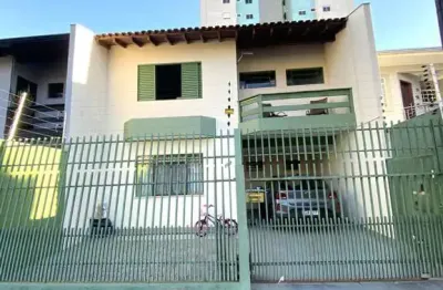 Sobrado à venda em maringá, jardim novo horizonte, com 3 quartos, com 142.59 m²