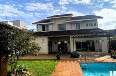 Sobrado à venda em maringá, jardim iguaçu, com 5 quartos, com 355.41 m²