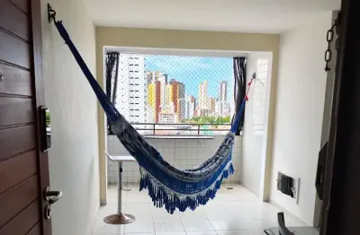 Apartamento em manaira com 3 quartos sendo 2 suítes e varanda