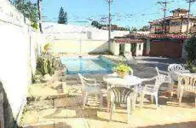 Casa com 3 dormitórios, sendo 1 suíte, à venda, 210 m² por r$ 650000 - piratininga - niterói/rj