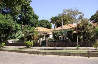 Itacoatiara na mathias sandri, casa para cliente exigente, proximo a praia melhor oportunidade!