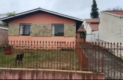 Casa com 3 quartos à venda na Rua Altevir de Souza Gonçalves, 36, Bacacheri, Curitiba