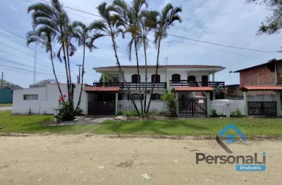 Casa com 7 quartos à venda na Cohapar, Guaratuba 