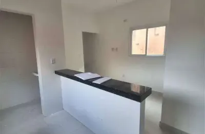 Casa com  54,00 m² - parque bitaru - sao vicente sp