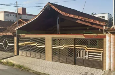 Casa com 2 quartos para alugar na Cidade Ocian, Praia Grande 