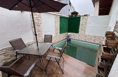 Casa com 2 quartos à venda na Avenida Lincoln, 608, Vila Caiçara, Praia Grande