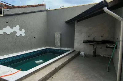 Casa com 2 quartos à venda na Rua Antônio Reinaldo Gonçalves, 498, Vilamar, Praia Grande