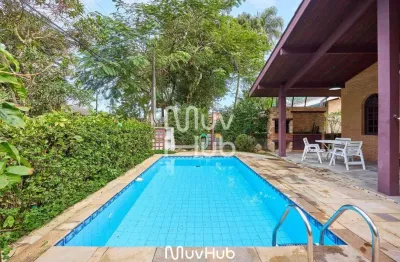Casa para venda e locação no condomínio pedra verde - praia do lazaro