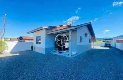 Casa com 3 quartos à venda na Rua Otto Lofhegen, 333, Centro, Guabiruba