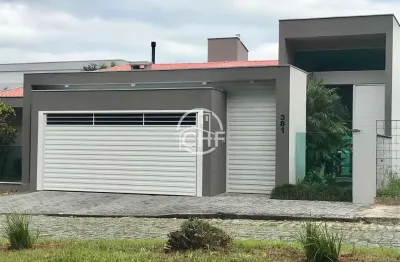 Casa de alto padrão com piscina, jardim maluche, brusque - sc