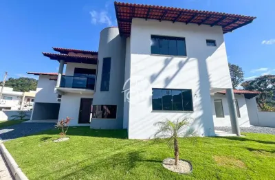 Casa com 3 quartos à venda na Rua Gabriel Siegel, 77, Guarani, Brusque