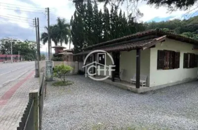 Casa com 2 quartos à venda na Centro, 258, Centro, Guabiruba