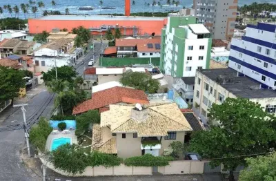 Piatã- linda casa com 5 quartos e a 300m da orla de piatã