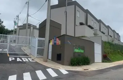 Casa à venda no residencial reserva da mata conforto e praticidade em santana de parnaíba sp.
