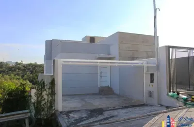 Linda casa à venda no bairro jardim são luís - santana de parnaíba/sp.