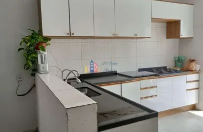 Casa em cotia sp. aceita permuta , carro como parte de pagamento.