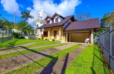Casa 4 dorm, com linda vista na avenida melvin jones