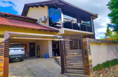 Casa com 3 quartos à venda na Rua Vereador Benno João Kist, 77, Santo Inácio, Santa Cruz do Sul