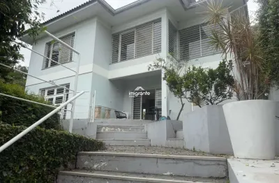 Excelente casa com potencial para comercial no higienópolis