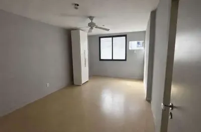 Apartamento : Padrão / Residencial / Recreio dos Bandeirantes