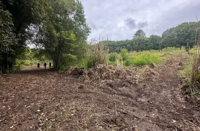 Terreno à venda na Rua Comendador Orlando Ceccon, 1391, Butiatumirim, Colombo