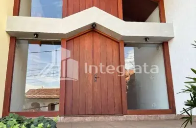Casa com 4 quartos à venda no Cristiano Ozório, Poços de Caldas 