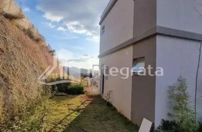 Casa com 2 dormitórios à venda, 68 m² por r$ 350.000,00 - são josé - poços de caldas/mg