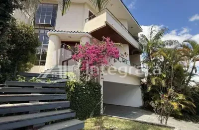 Casa com 5 quartos para alugar no Jardim dos Estados, Poços de Caldas 