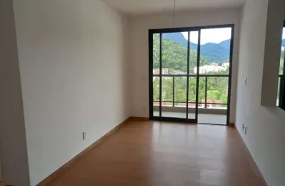 Apartamento à venda no Ermitage, Teresópolis 