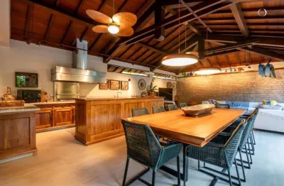 Casa à venda no Baleia, São Sebastião 