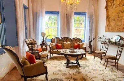 Fazenda centenária restaurada, datada de 1880 no circuito das águas paulista