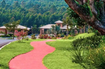 Terreno com 800 m2, com terraplanagem, Fazenda SerrAzul, Itupeva-SP