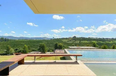 Casa de alto padrão para venda/locação – projeto gui mattos na quinta da baroneza